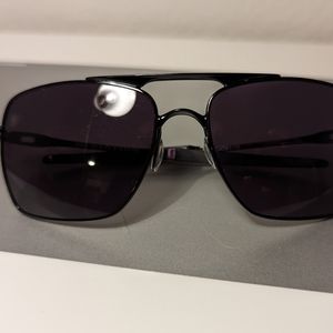 Oakley Deviation sunglasses 00406-10